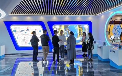 热烈欢迎上海交大工商管理55期同学莅临指导工作